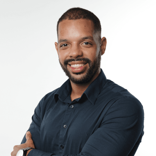 Cassio  Lopes